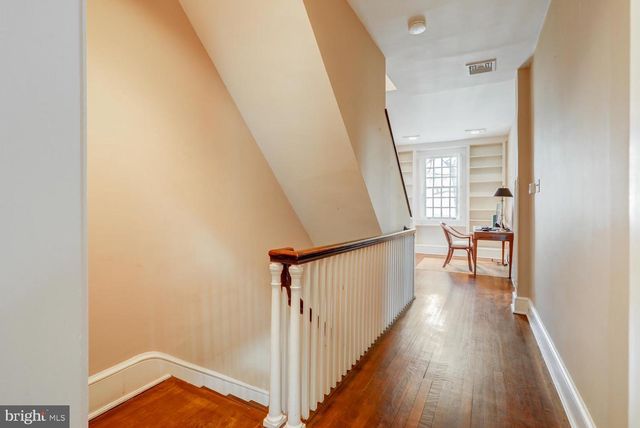 340 E ORANGE ST, Lancaster, PA 17602