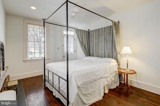 340 E ORANGE ST, Lancaster, PA 17602