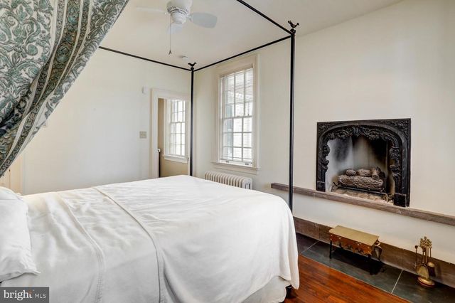 340 E ORANGE ST, Lancaster, PA 17602