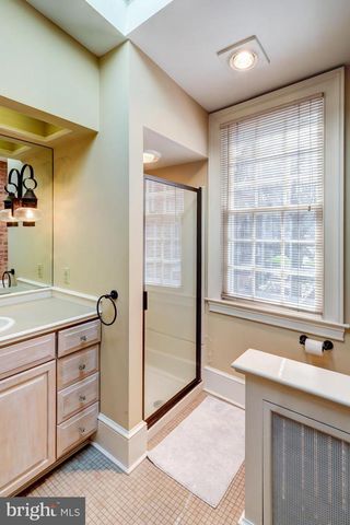 340 E ORANGE ST, Lancaster, PA 17602