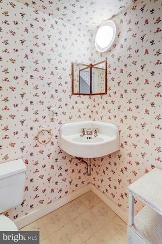 340 E ORANGE ST, Lancaster, PA 17602