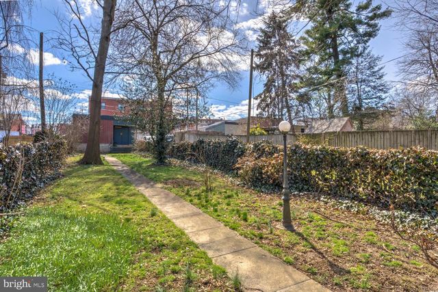 340 E ORANGE ST, Lancaster, PA 17602