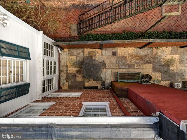 340 E ORANGE ST, Lancaster, PA 17602