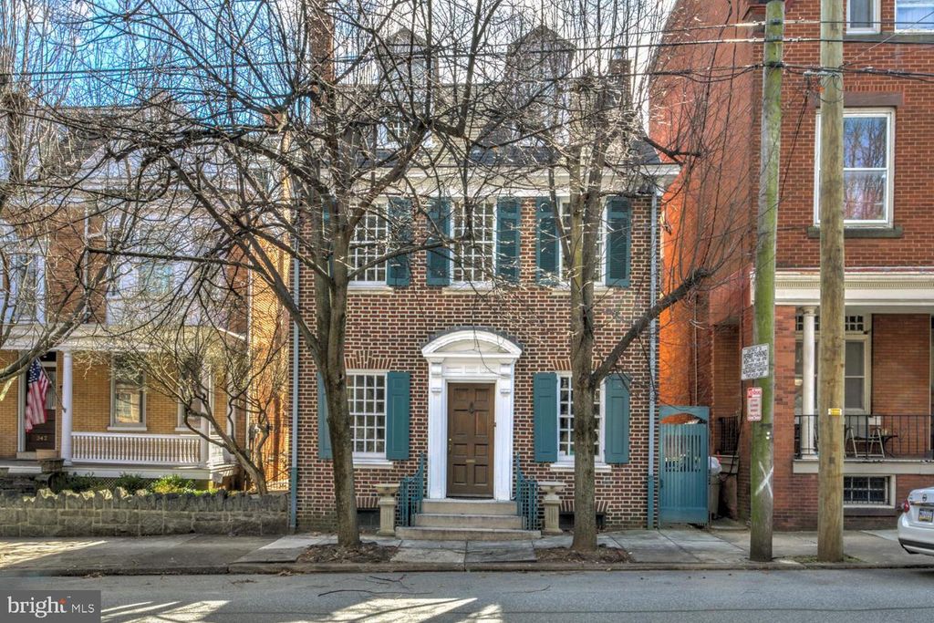 340 E ORANGE ST, Lancaster, PA 17602