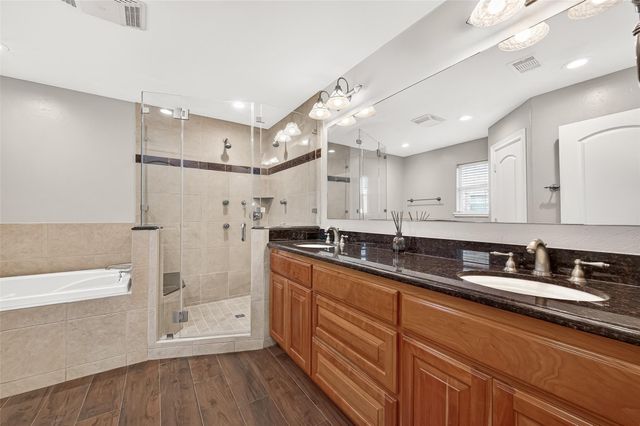 903 Sugarfield Court, Sugar Land, TX 77498