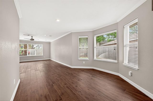903 Sugarfield Court, Sugar Land, TX 77498