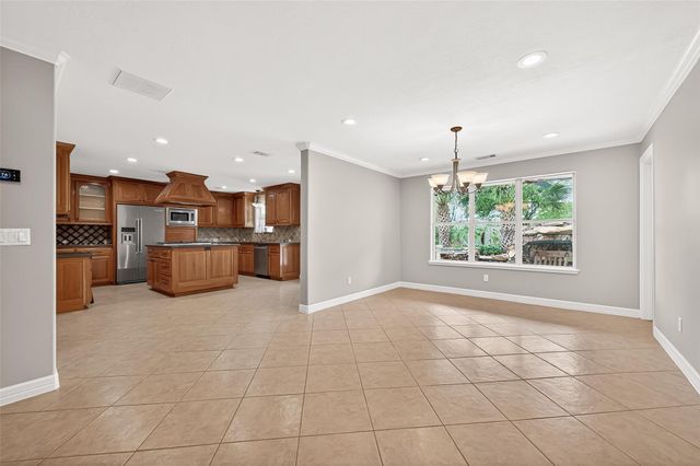 903 Sugarfield Court, Sugar Land, TX 77498