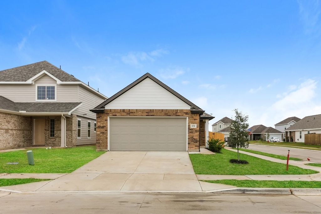 426 Sussex, Everman, TX 76140