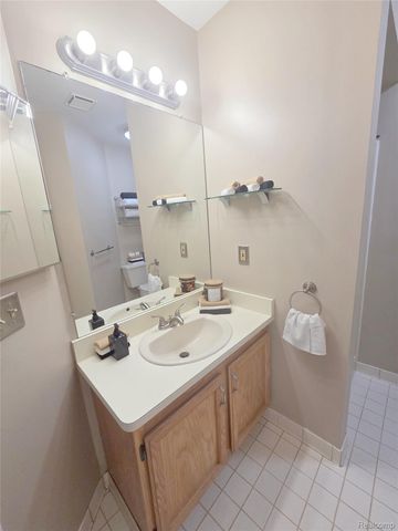 34919 Hamilton Drive 4, Fraser, MI 48026