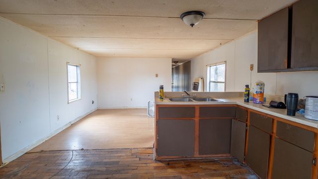 104 Private Road H4, Alton, MO 65606