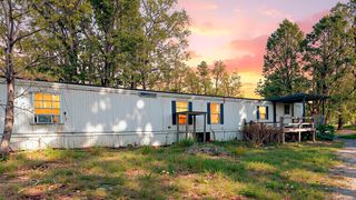 104 Private Road H4, Alton, MO 65606