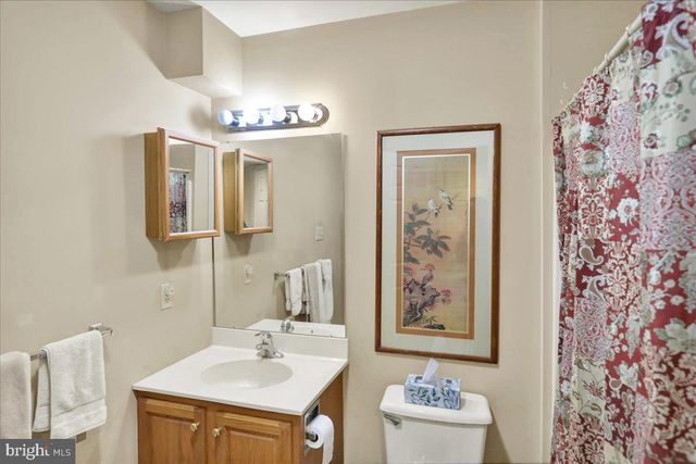 447 EPSILON DR, Wernersville, PA 19565