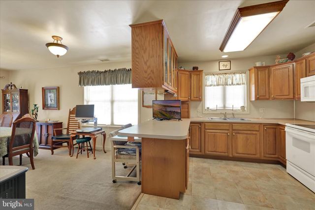 447 EPSILON DR, Wernersville, PA 19565