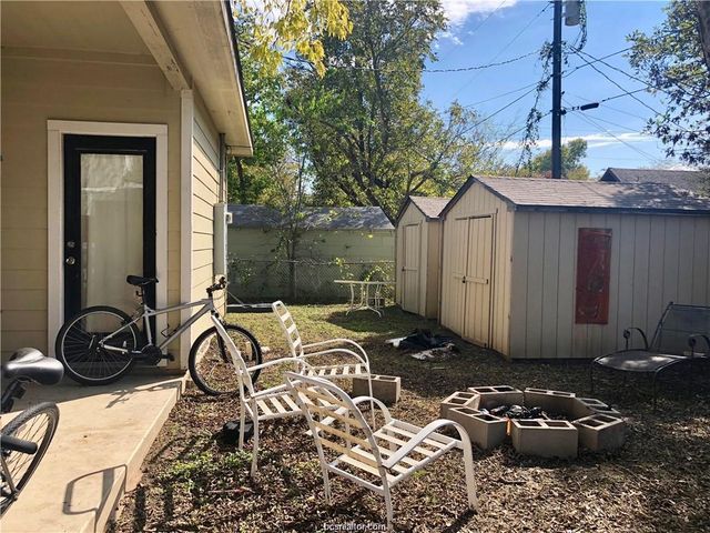 308 Holik Street, College Station, TX 77840