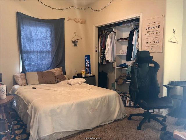 308 Holik Street, College Station, TX 77840