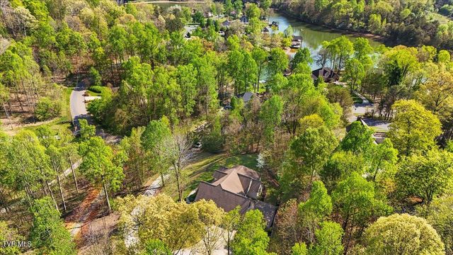 264 Allison Cove Trail, Piney Flats, TN 37686