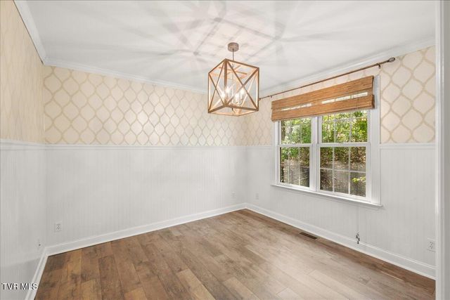 264 Allison Cove Trail, Piney Flats, TN 37686