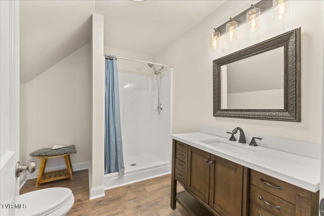 264 Allison Cove Trail, Piney Flats, TN 37686