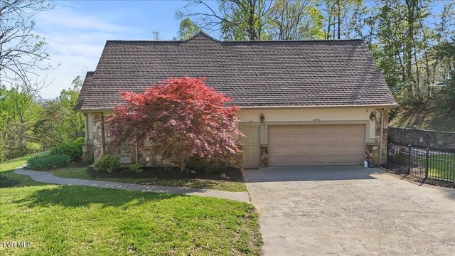 264 Allison Cove Trail, Piney Flats, TN 37686