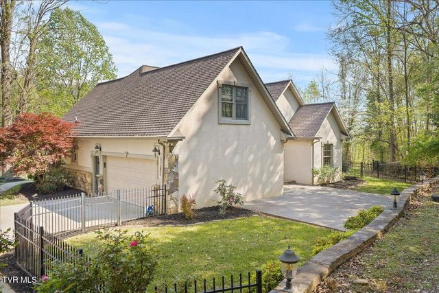 264 Allison Cove Trail, Piney Flats, TN 37686