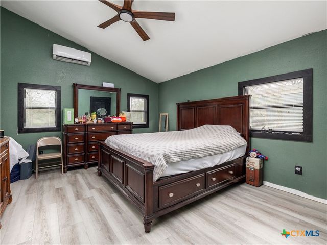 4001 County Road 481, Thrall, TX 76578
