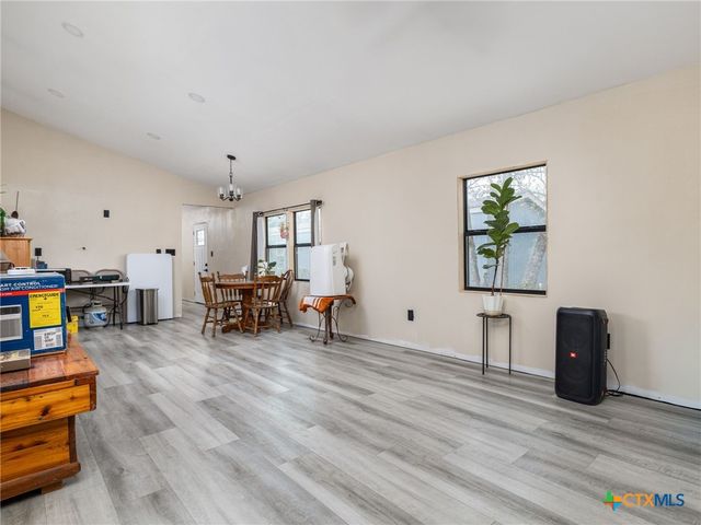 4001 County Road 481, Thrall, TX 76578