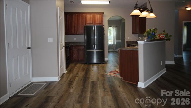 1034 Arrowhead Drive SE, Concord, NC 28025