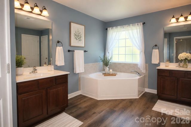 1034 Arrowhead Drive SE, Concord, NC 28025