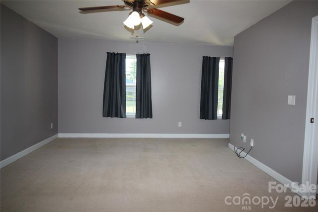 1034 Arrowhead Drive SE, Concord, NC 28025