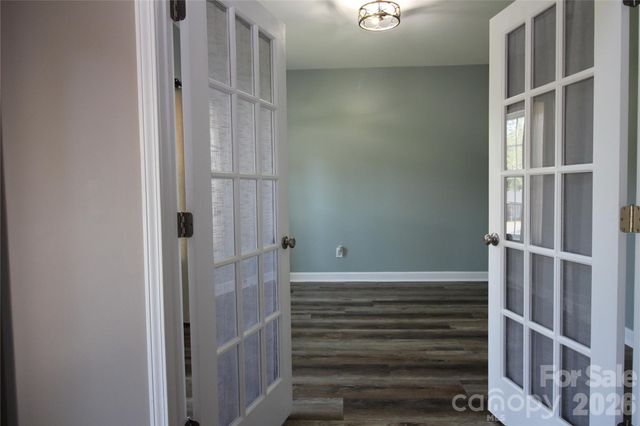 1034 Arrowhead Drive SE, Concord, NC 28025
