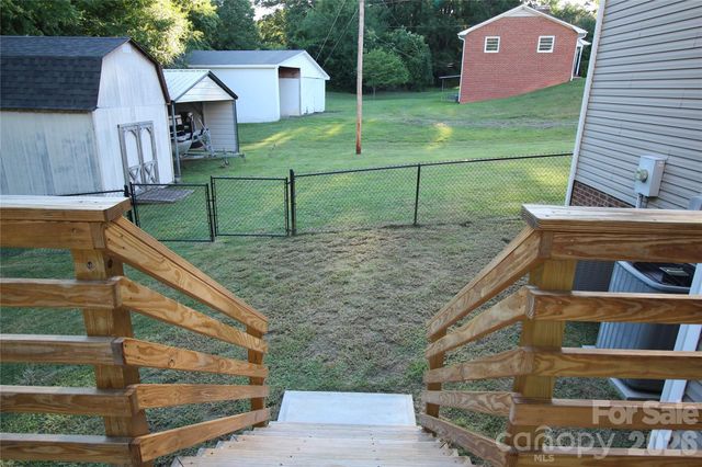 1034 Arrowhead Drive SE, Concord, NC 28025