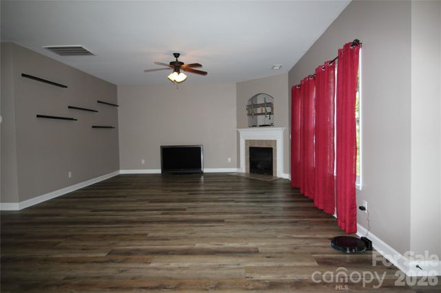 1034 Arrowhead Drive SE, Concord, NC 28025