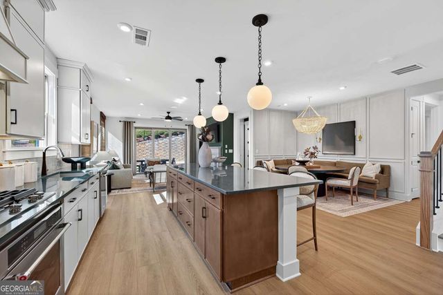 5395 Miravista Way, Hoschton, GA 30548