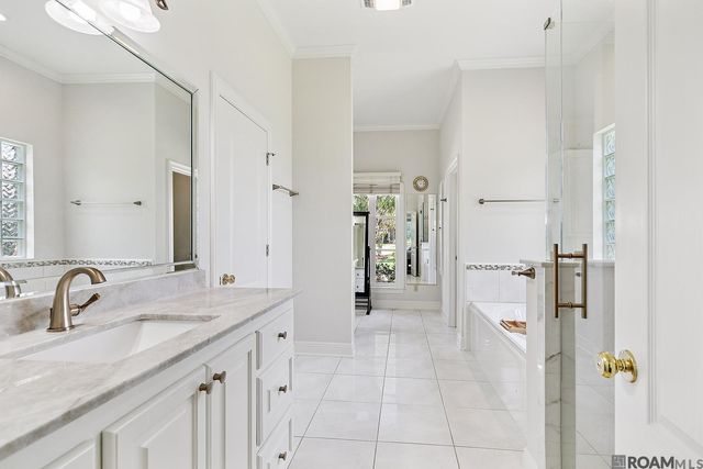 7046 Dianthus, Baton Rouge, LA 70817