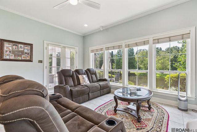 7046 Dianthus, Baton Rouge, LA 70817