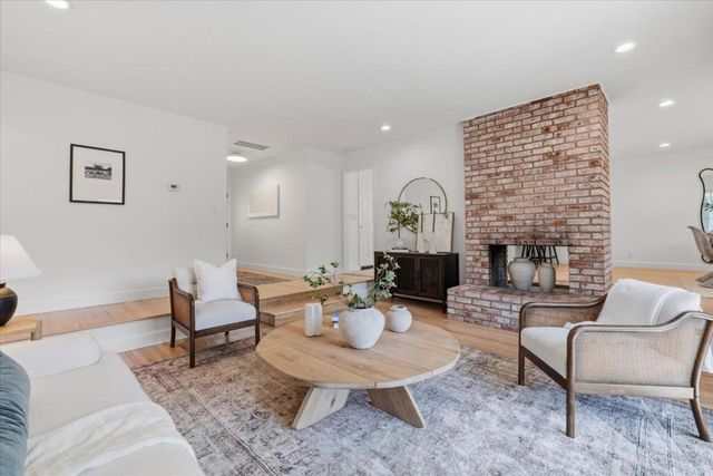 1341 Elwood Drive, Los Gatos, CA 95032