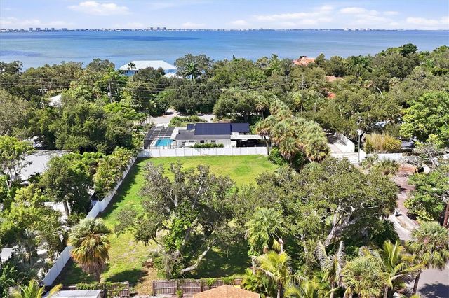 928 22ND STREET, Sarasota, FL 34234
