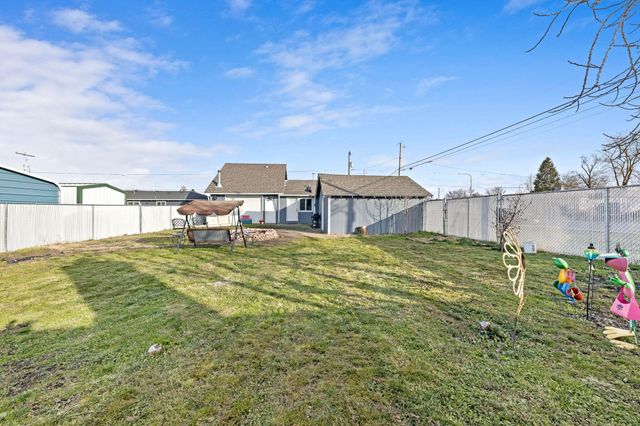 2817 Howard Avenue, Medford, OR 97501