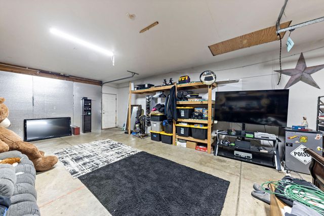 2817 Howard Avenue, Medford, OR 97501