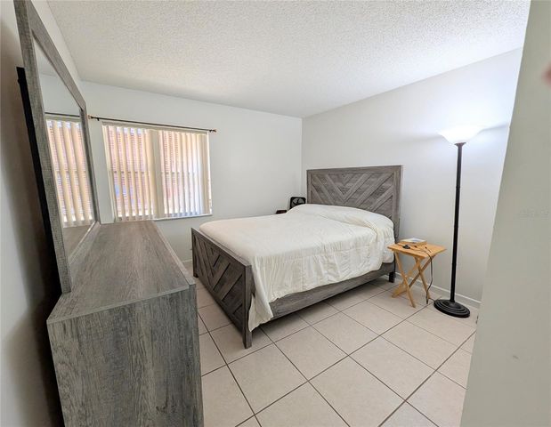 190 HICKORY WOODS COURT 9A, Deltona, FL 32725