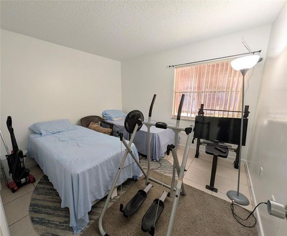 190 HICKORY WOODS COURT 9A, Deltona, FL 32725