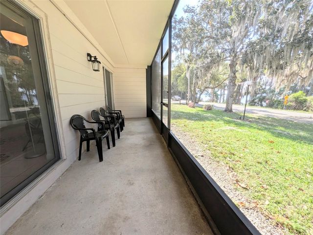 190 HICKORY WOODS COURT 9A, Deltona, FL 32725