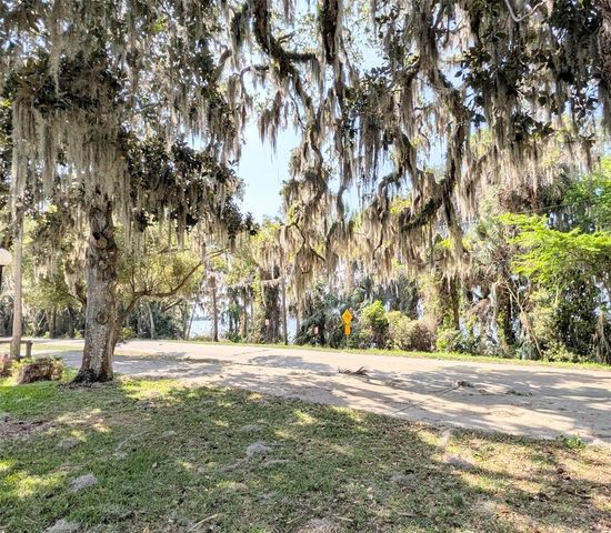 190 HICKORY WOODS COURT 9A, Deltona, FL 32725