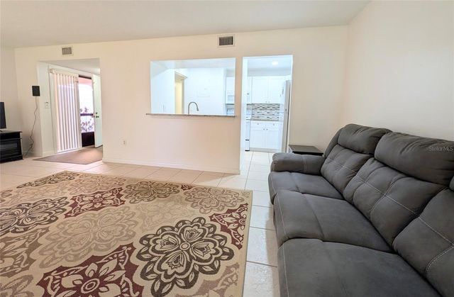 190 HICKORY WOODS COURT 9A, Deltona, FL 32725