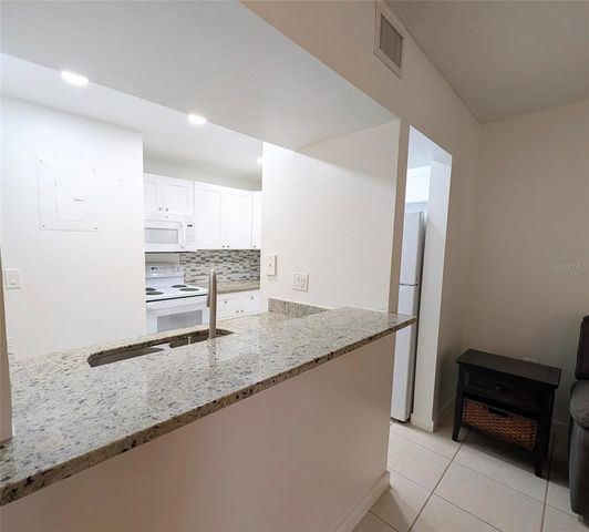 190 HICKORY WOODS COURT 9A, Deltona, FL 32725