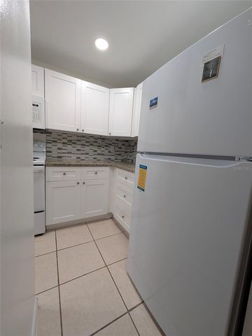 190 HICKORY WOODS COURT 9A, Deltona, FL 32725