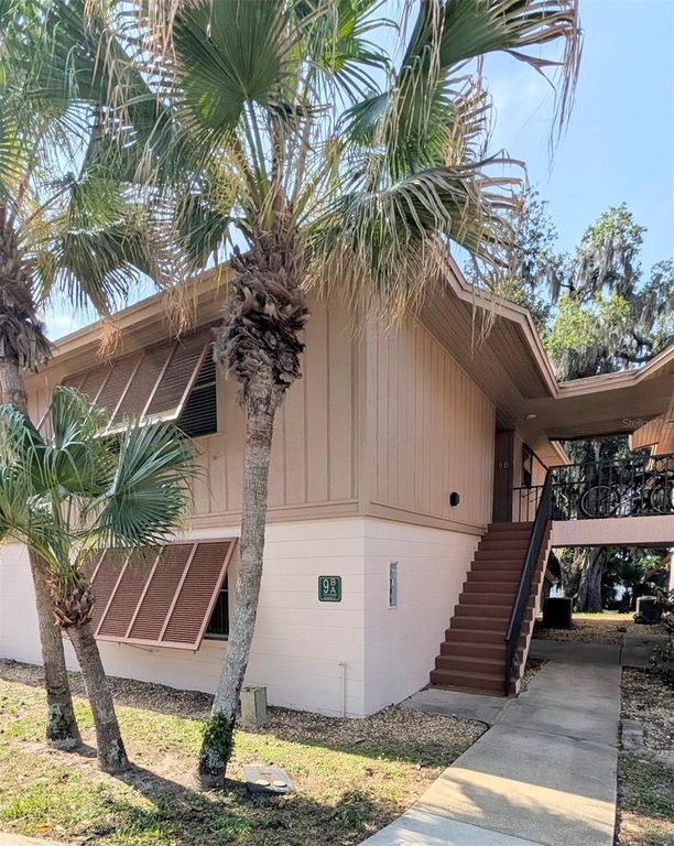 190 HICKORY WOODS COURT 9A, Deltona, FL 32725