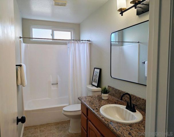 11172 Promesa Dr, San Diego, CA 92124