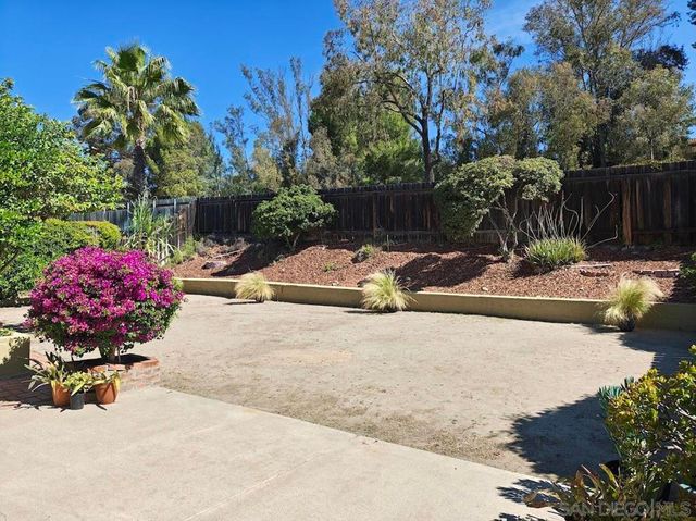 11172 Promesa Dr, San Diego, CA 92124