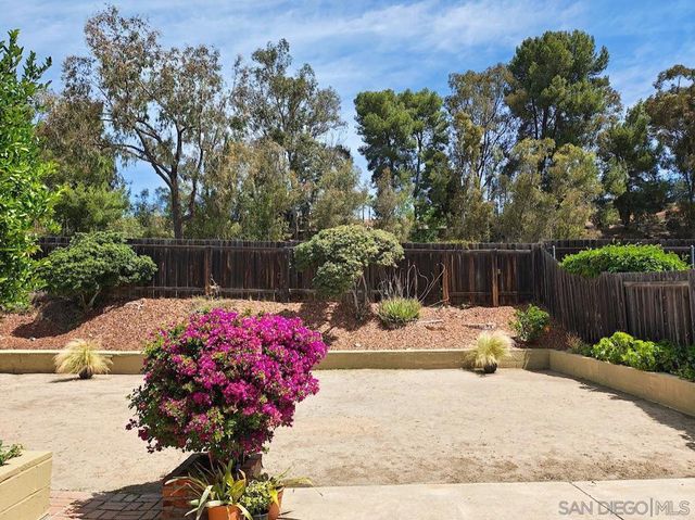 11172 Promesa Dr, San Diego, CA 92124